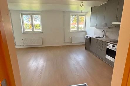 Nyrenoverad 1,5:a nära city i Örebro