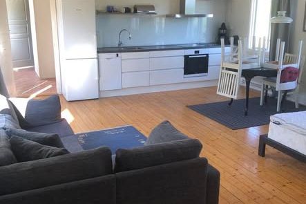 50 m² lägenhet nära golf & hav